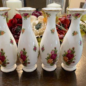 Royal Albert Old Country Rose  8.5" vase  ( excellent condition)